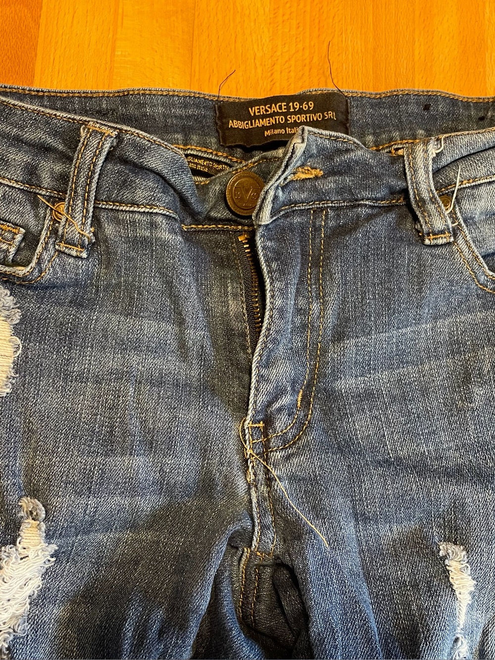 Versace Women's Blue Skinny Distressed Jeans